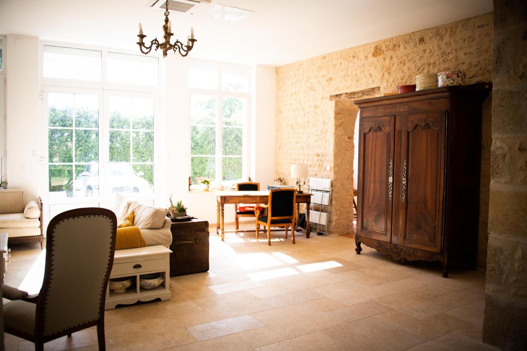 Bed and Breakfast Domaine De La Briouse Sanxay Exterior foto